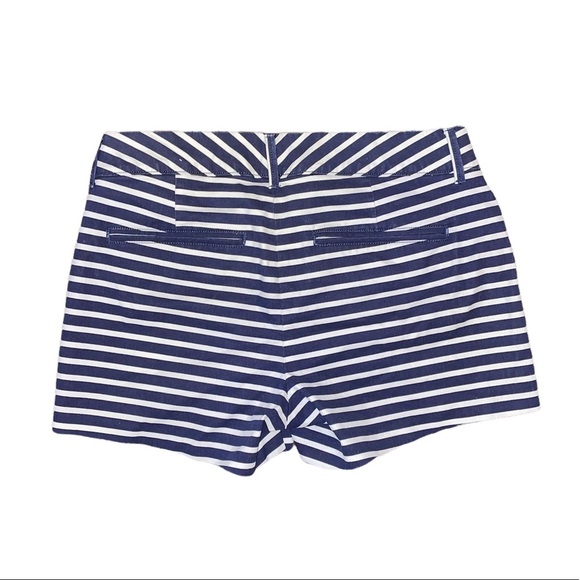 OLD NAVY Women’s Navy and White Striped Shorts-Size 2 - Picture 3 of 5